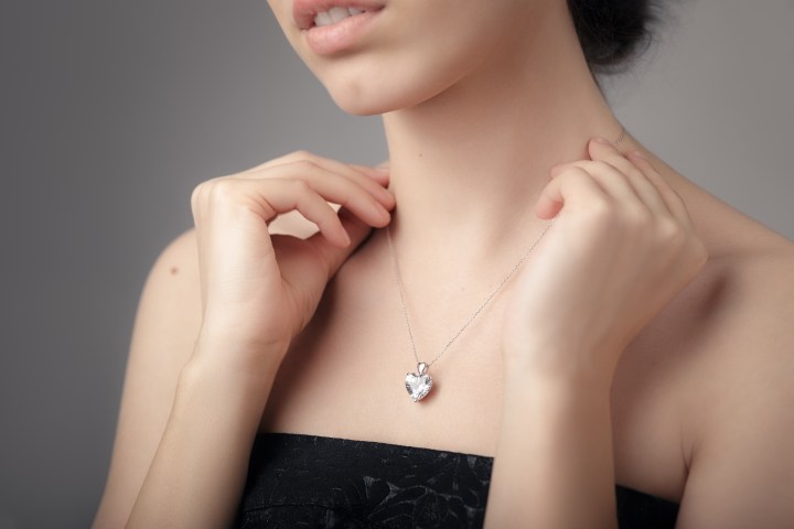 Collares
