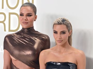 Khloé y Kim Kardashian