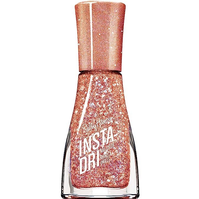 cómo aplicar esmalte de uñas con glitter