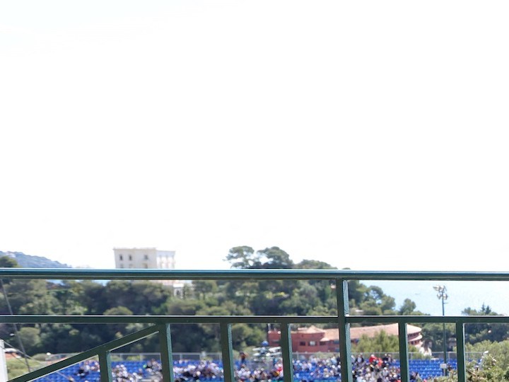 Cómo hacer un top de verano con una pañoleta