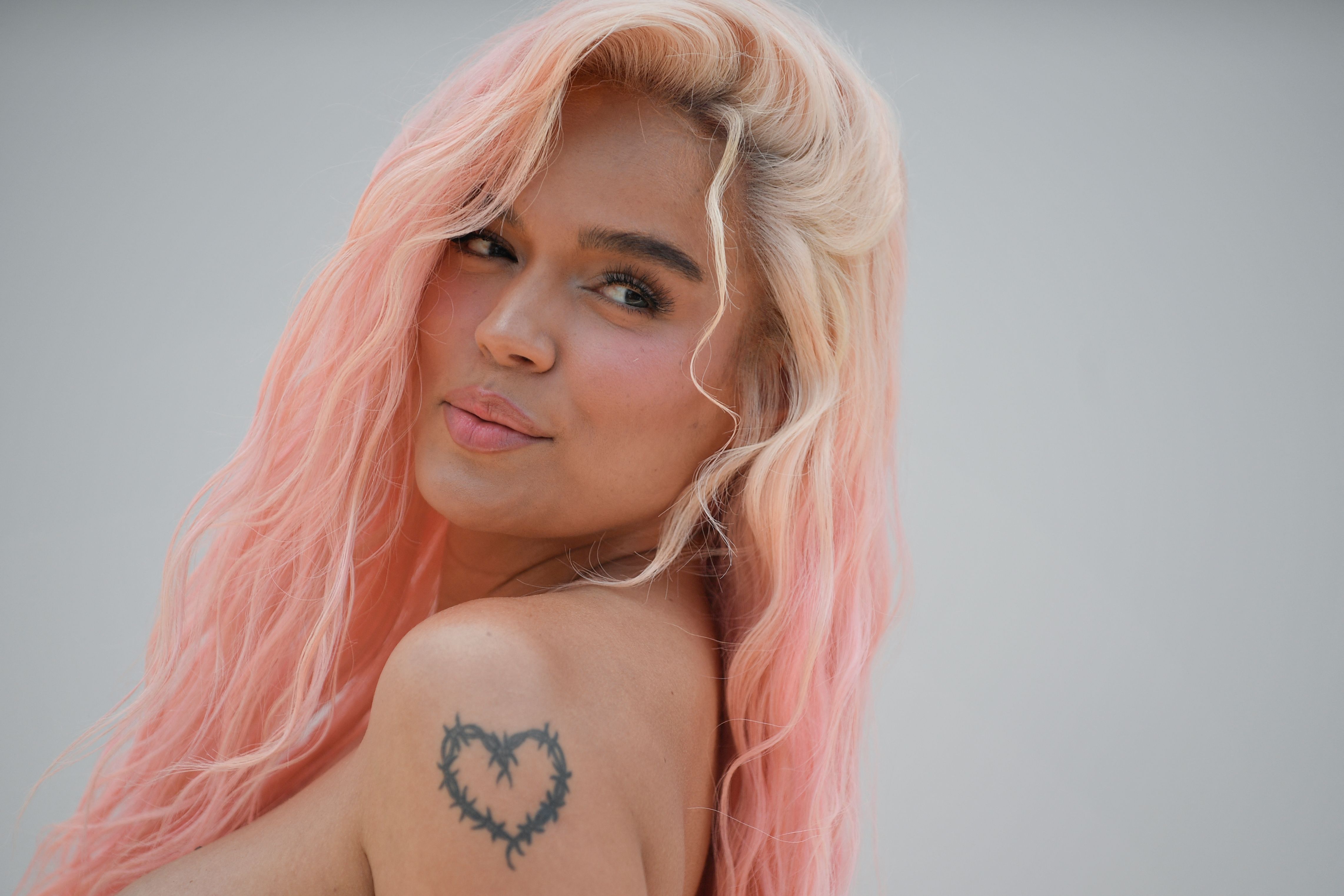 Create Stunning Nude Looks: Karol G'S Kroma Space Palette - tgsykva