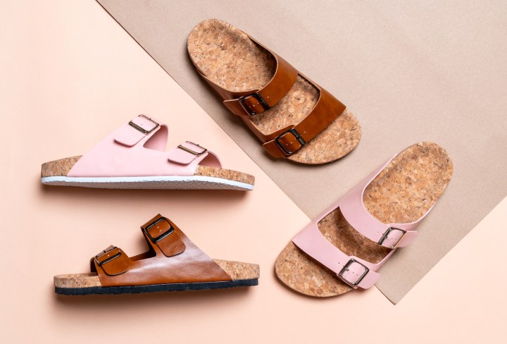 Sandalias de $30 dólares que los compradores de Amazon adoran por su comodidad