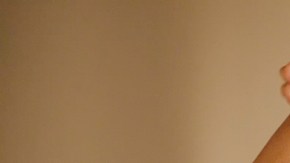 Dile adiós a la piel muerta con este guante exfoliante que se hizo viral en TikTok