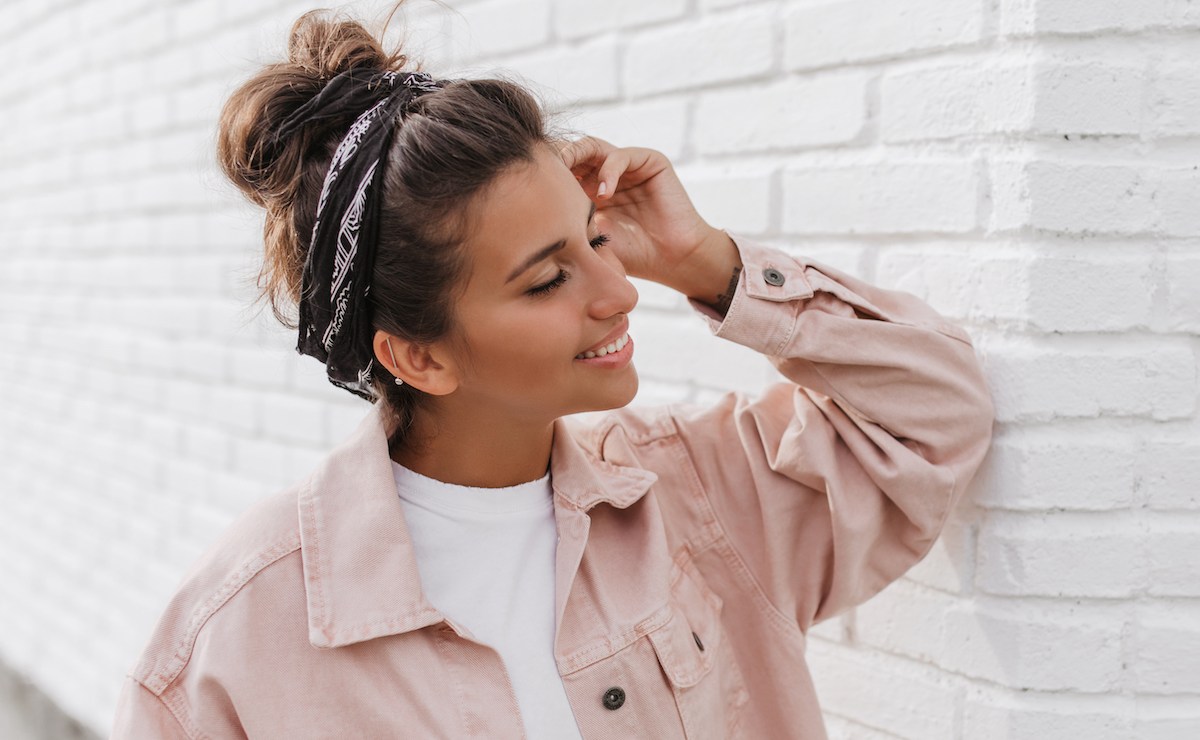 Tutorial de cabello: cómo hacer un chongo alto desenfadado que no se ...