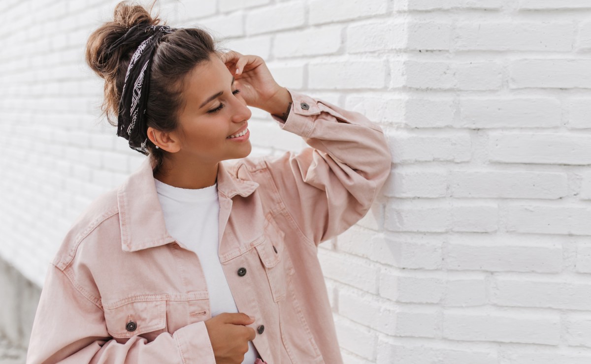 Tutorial de cabello: cómo hacer un chongo alto desenfadado que no se ...