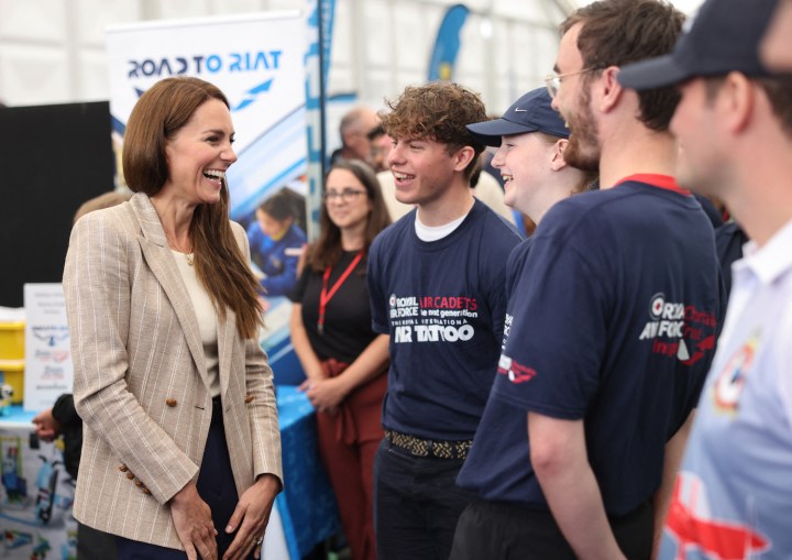 Kate Middleton vistió el blazer el verano: 5 opciones parecidas por menos de $58 dólares