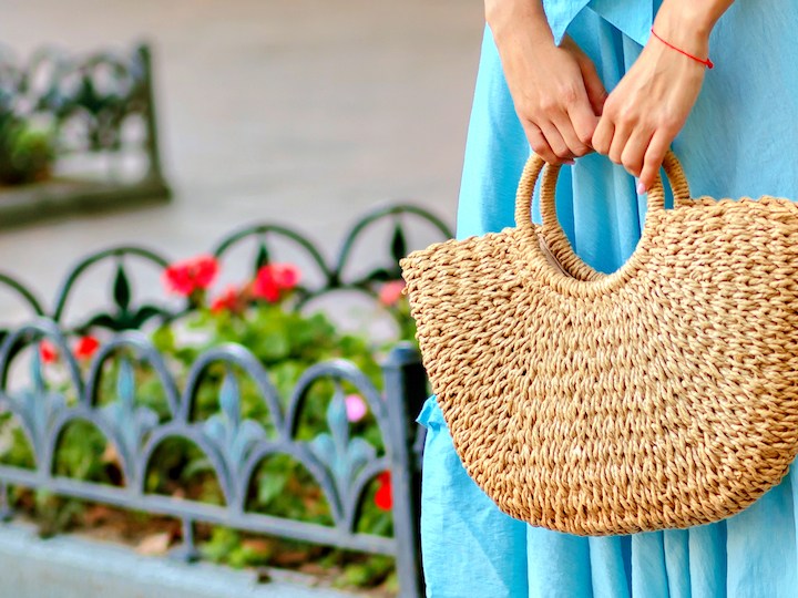 Las mejores sandalias que puedes usar con tus maxi vestidos y faldas largas