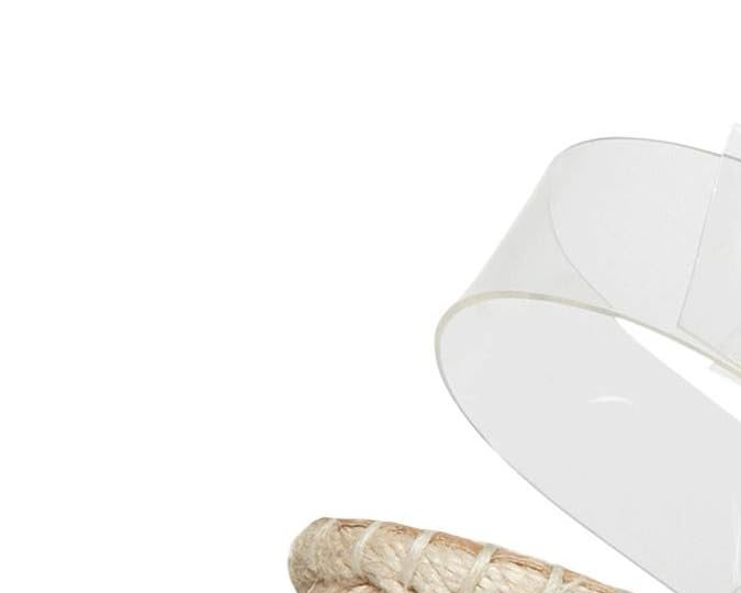 Adamari López presume su enorme colección de zapatos y revela cuáles son sus favoritos