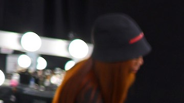 Ángela Aguilar se muestra al natural y sin una gota de maquillaje en Instagram