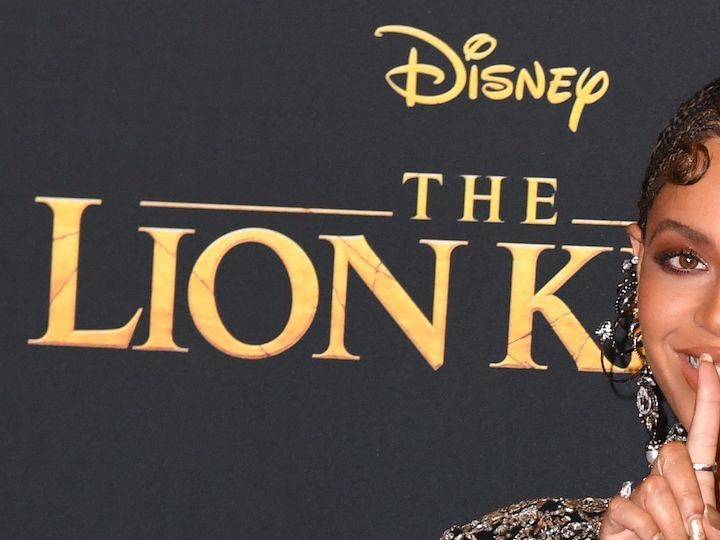 Beyoncé pide a sus fans usar ropa plateada en sus shows: 8 lindas opciones en Amazon