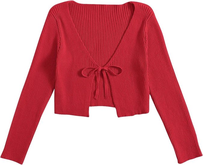 Conoce cuál es la blusa veraniega que será un básico de la moda de otoño 2023