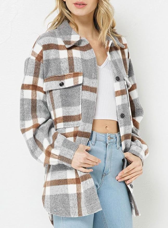 7 ‘shackets’ ideales para comprar antes de otoño y que cuestan menos de $45 dólares