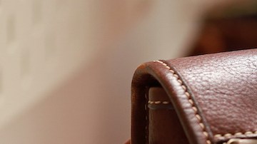 X tips prácticos para cuidar tus bolsas de piel y que se vean bien por muchos años