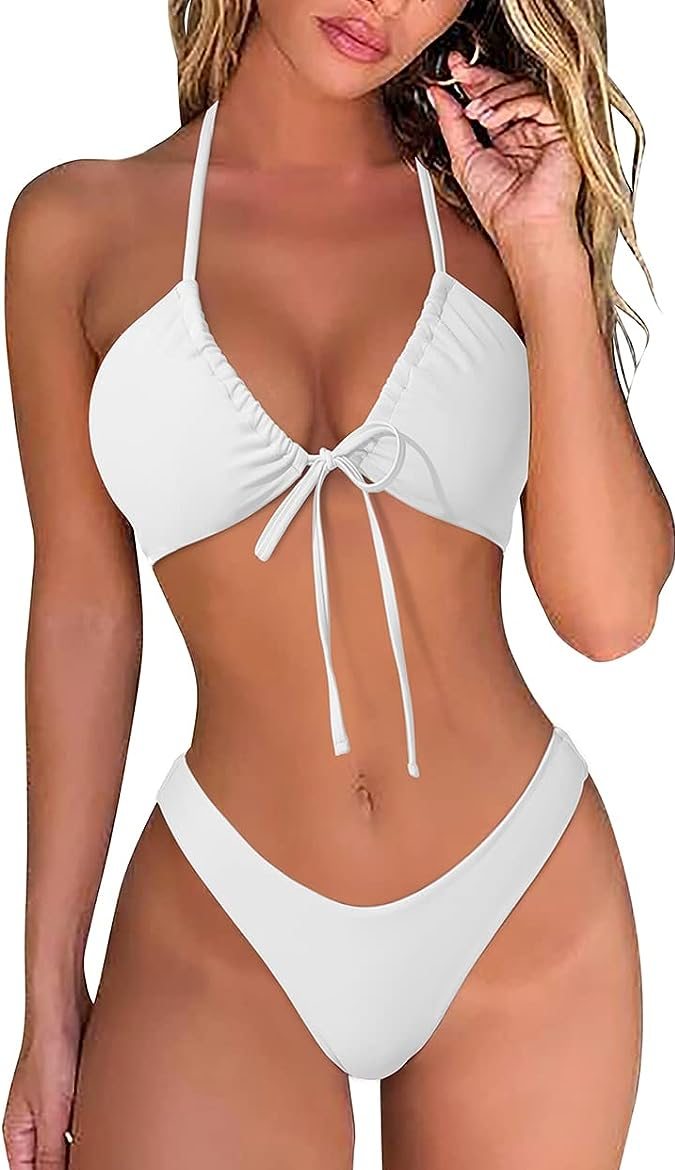 7 dupes del clásico bikini blanco que Jennifer Lopez presumió en Instagram