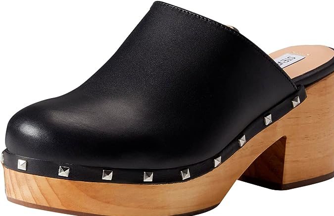 7 hermosos dupes de los zuecos de Ángela Aguilar desde $25 dólares