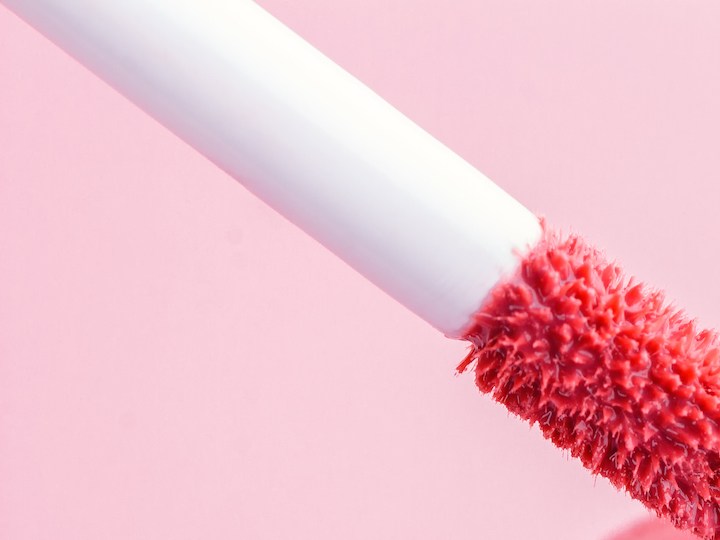 Conoce el labial líquido viral de TikTok que no se borra y se mantiene brilloso por horas