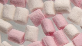 5 perfumes con notas de malvavisco que te transportarán a una dulcería de lujo