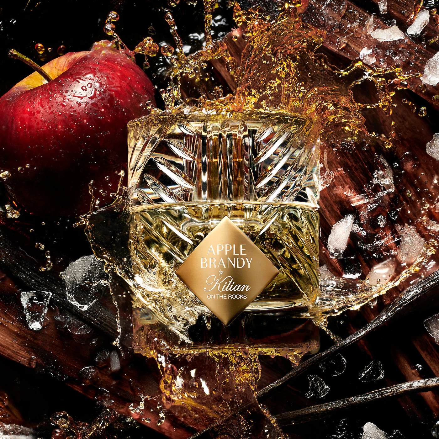 5 deliciosos perfumes con notas de manzana que te dejarán un aroma frutal pero enigmático