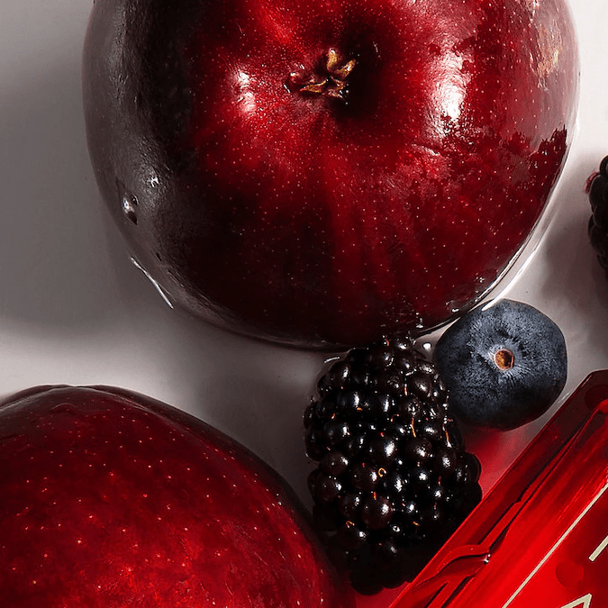 5 deliciosos perfumes con notas de manzana que te dejarán un aroma frutal pero enigmático