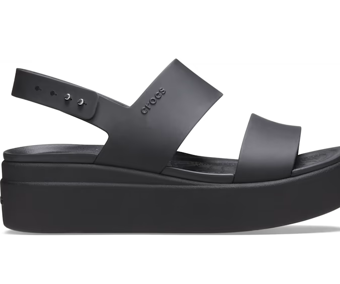 5 sandalias de plataforma de Crocs virales en TikTok y que cuestan menos de $85 dólares