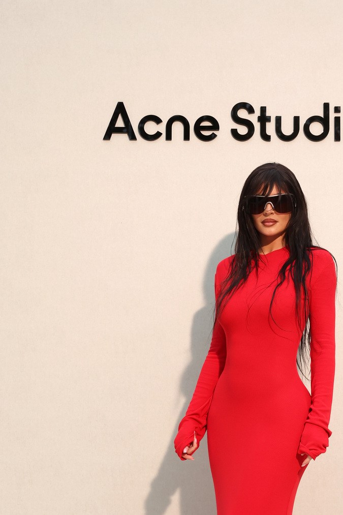 Paris Fashion Week SS24: Las famosas que han impactado en primera fila con sus looks