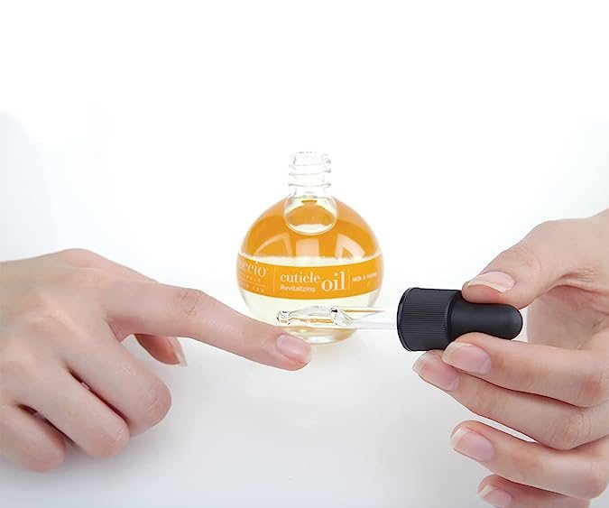 ¿Tienes las uñas dañadas? Conoce el aceite viral de Amazon que te ayudará a repararlas