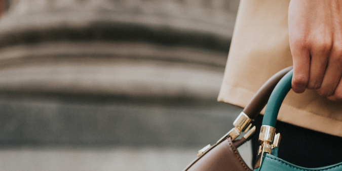 Conoce la bolsa viral en Amazon que se ve de lujo pero tiene un costo mucho más accesible