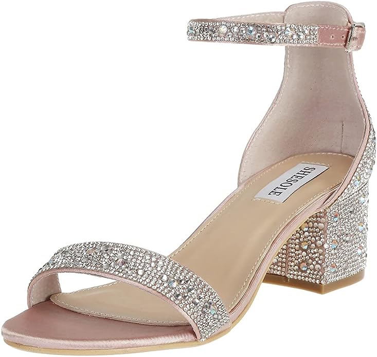 Moda otoño 2023: 8 zapatos con brillantes que puedes comprar desde $25 dólares