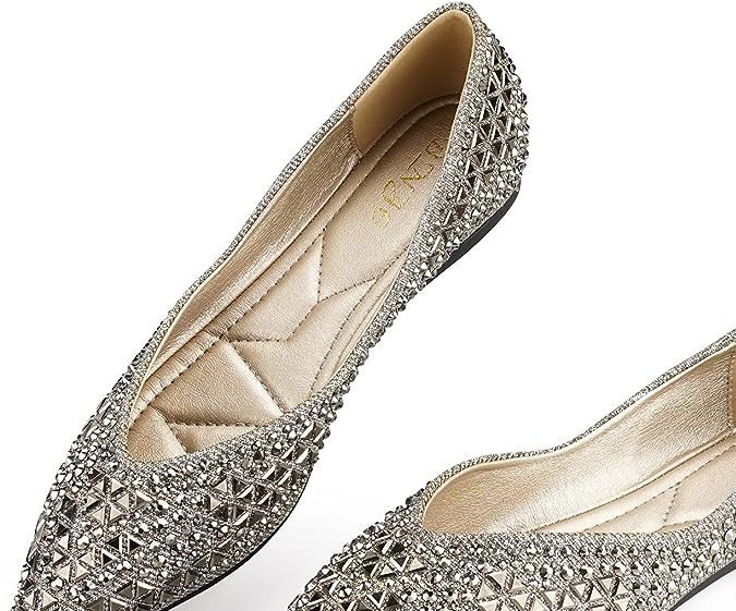 Moda otoño 2023: 8 zapatos con brillantes que puedes comprar desde $25 dólares