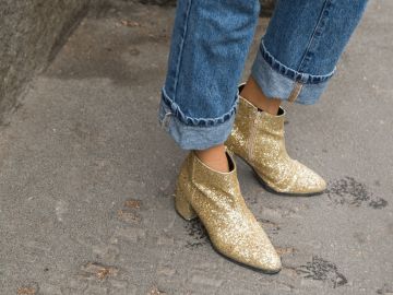 Moda otoño 2023: 8 zapatos con brillantes que puedes comprar desde $25 dólares