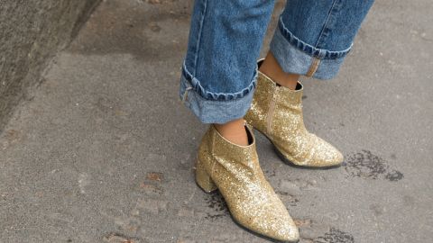 Moda otoño 2023: 8 zapatos con brillantes que puedes comprar desde $25 dólares