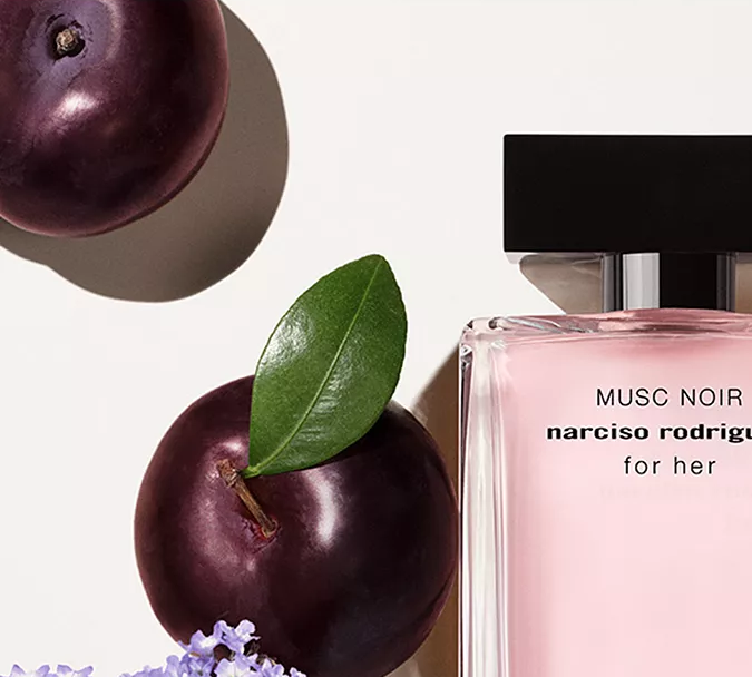 5 perfumes para mujer con notas de cuero ideales para el estilo ‘Old Money’