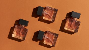 6 deliciosos perfumes con notas de ámbar que te transportarán a una cabaña llena de lujo