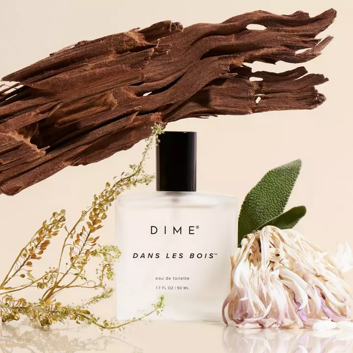 6 deliciosos perfumes con notas de ámbar que te transportarán a una cabaña llena de lujo