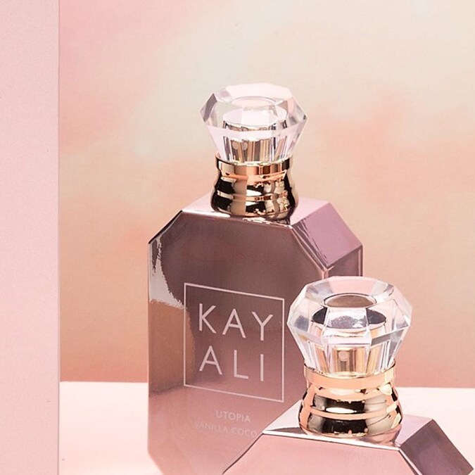 6 populares perfumes con notas de coco para asegurarte de que el verano nunca termine