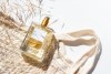 6 populares perfumes con notas de coco para asegurarte de que el verano nunca termine