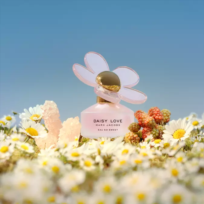 6 perfumes con notas de jazmín ideales para acompañar el estilo del ‘lujo silencioso’