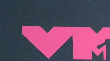 Shakira triunfa en los MTV VMAs 2023 y deja una ola de memes en redes sociales