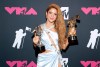 Shakira triunfa en los MTV VMAs 2023 y deja una ola de memes en redes sociales