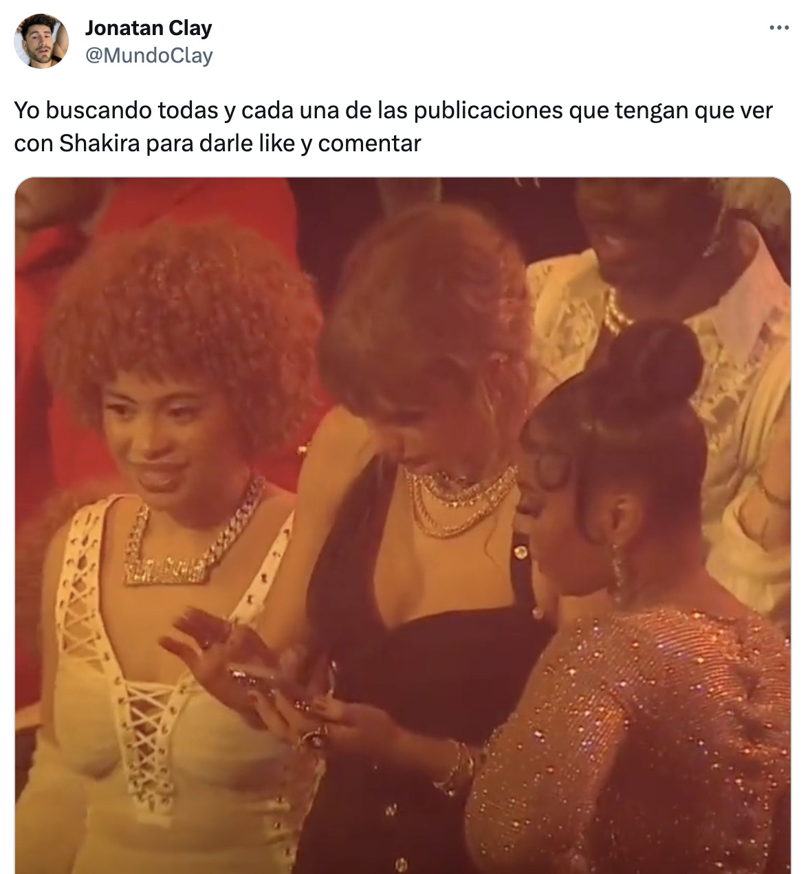 Shakira triunfa en los MTV VMAs 2023 y deja una ola de memes en redes sociales