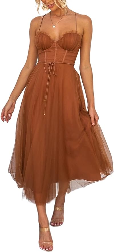 Tendencias otoño 2023: 8 vestidos tipo corset para la temporada desde $15 dólares