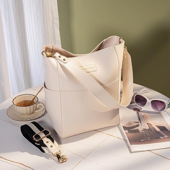 Tendencias otoño/invierno 2023: 8 hermosas bolsas tipo ‘bucket’ desde $20 dólares