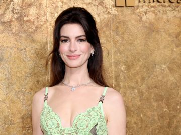 Anne Hathaway