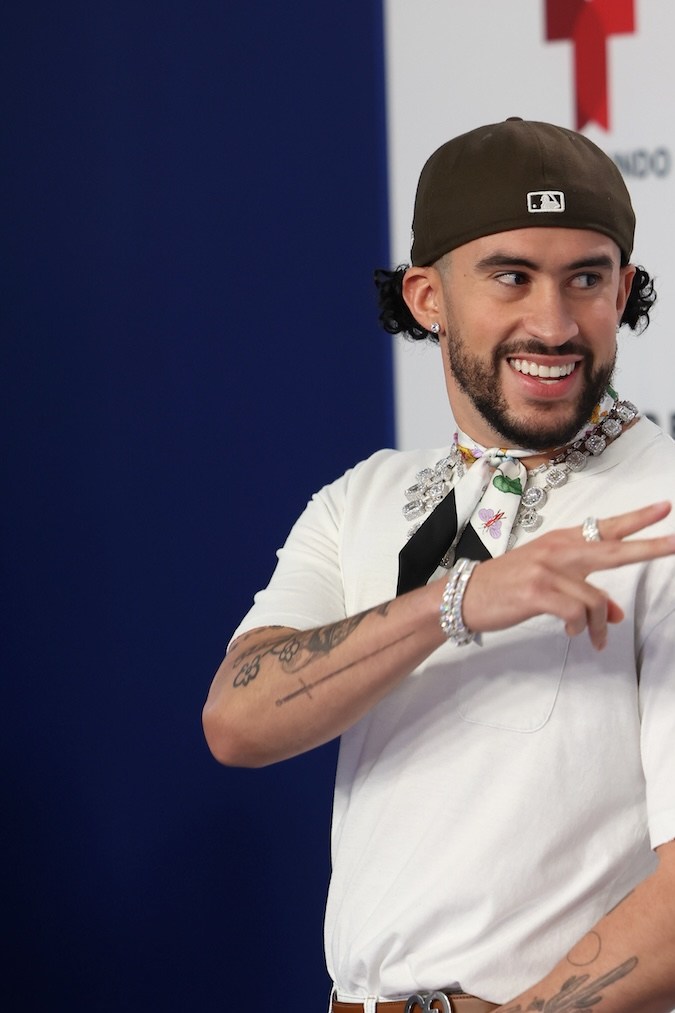 Bad Bunny estrena disco y comparte una advertencia a los padres de familia, ¿qué dijo?