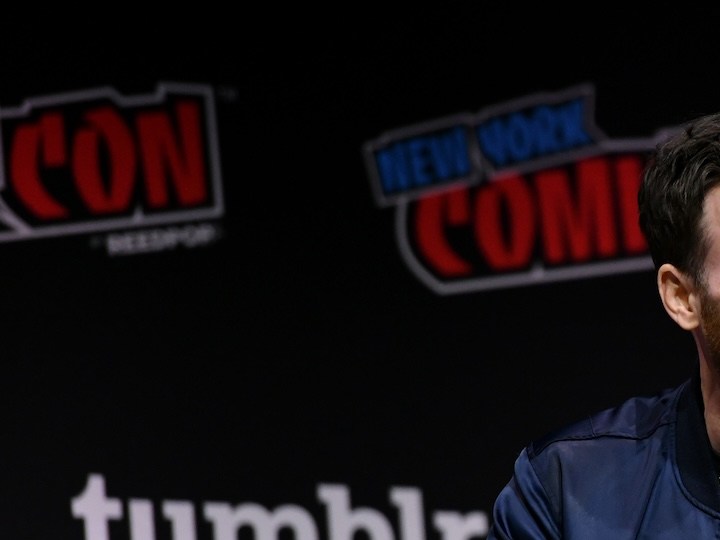 Chris Evans confirma su matrimonio y revela que tuvo boda doble con Alba Baptista