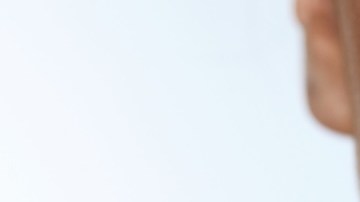 6 populares dupes del Gloss Bomb de Fenty por menos de $11 dólares