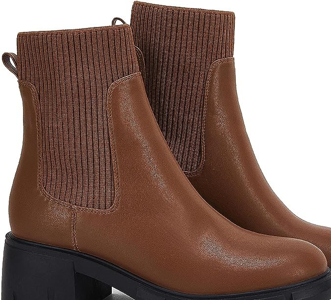 Moda en Amazon: 7 botas súper cómodas, según las compradoras, desde $43 dólares