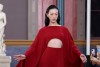 Paris Fashion Week SS24: Valentino celebra a la mujer con una colección romántica y elegante