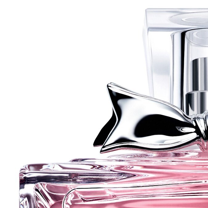 6 deliciosos perfumes con notas de frambuesa que te dejarán un aroma chispeante y fresco