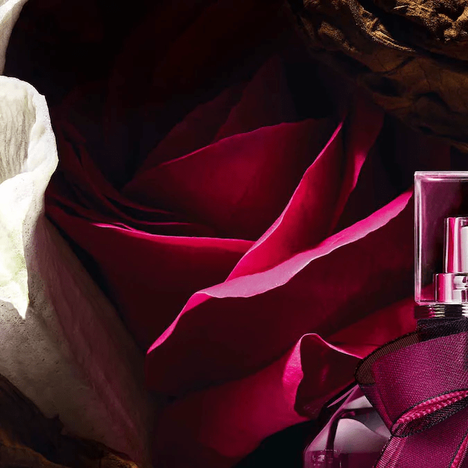 6 deliciosos perfumes con notas de frambuesa que te dejarán un aroma chispeante y fresco